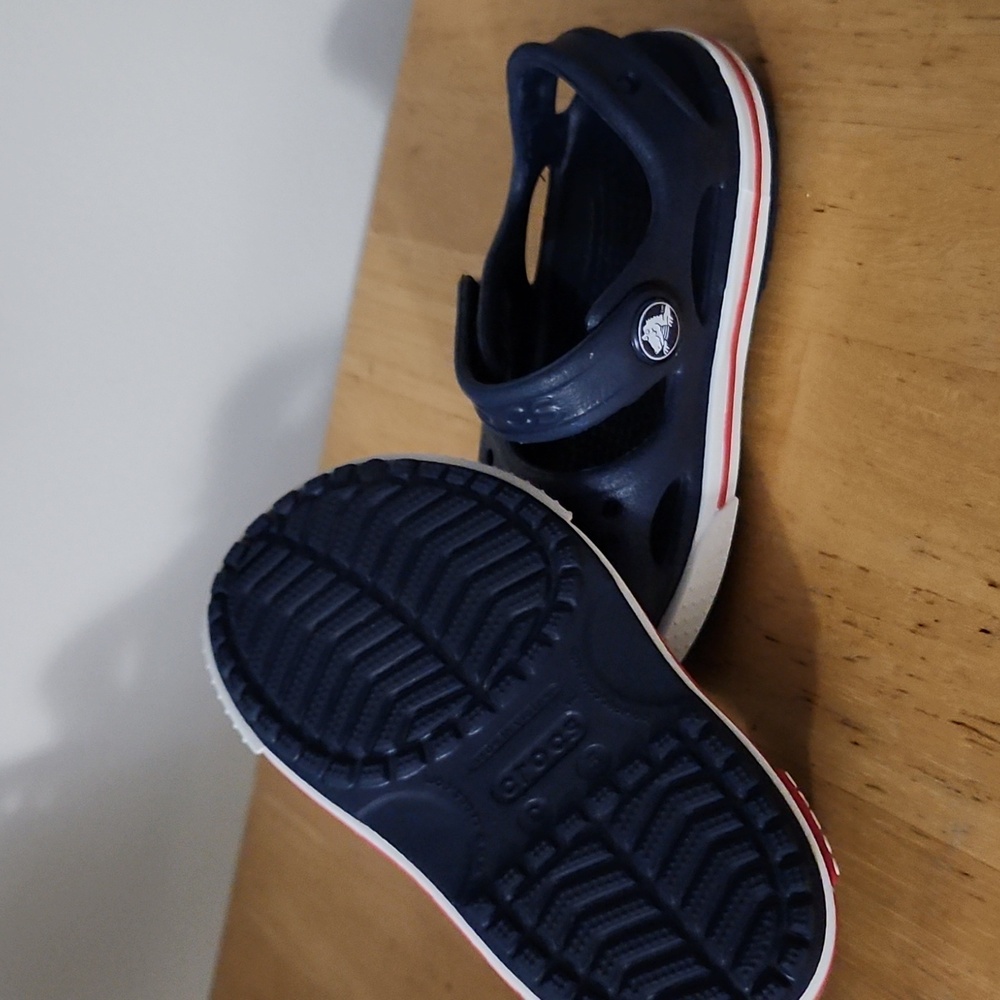 Crocs - Picture 3 of 3